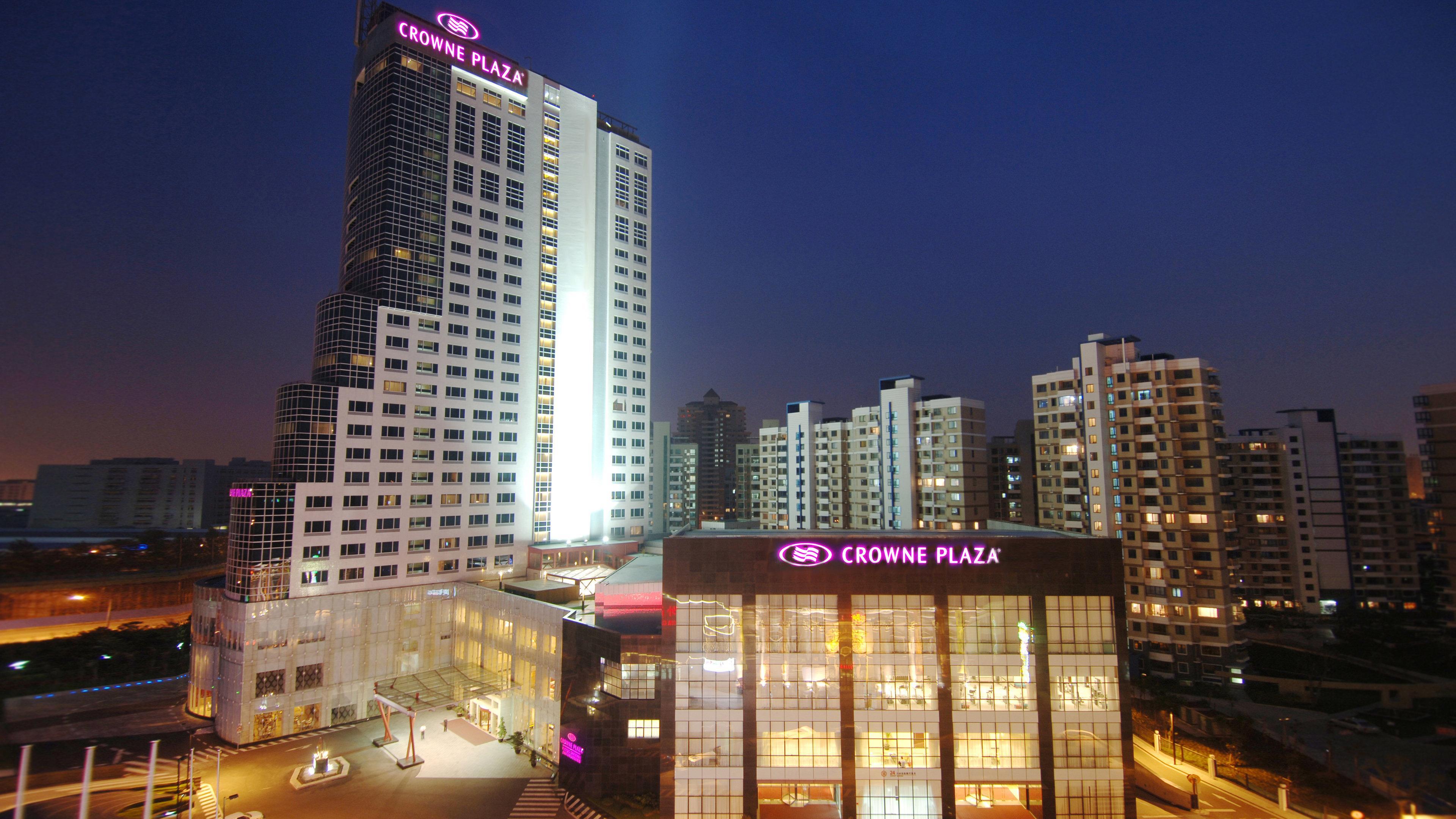 Crowne Plaza Shanghai Pudong By Ihg Экстерьер фото