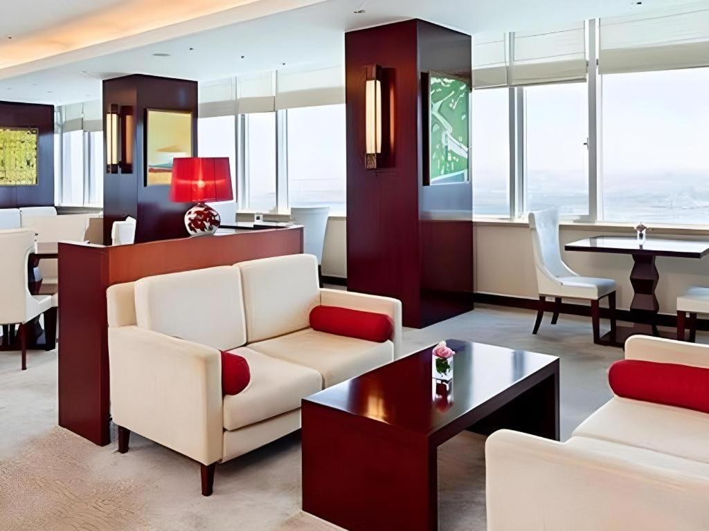 Crowne Plaza Shanghai Pudong By Ihg Экстерьер фото