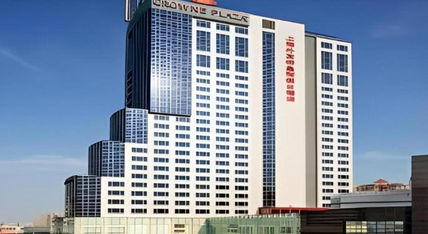 Crowne Plaza Shanghai Pudong By Ihg Экстерьер фото