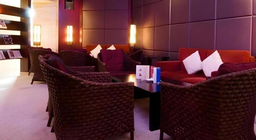 Crowne Plaza Shanghai Pudong By Ihg Экстерьер фото