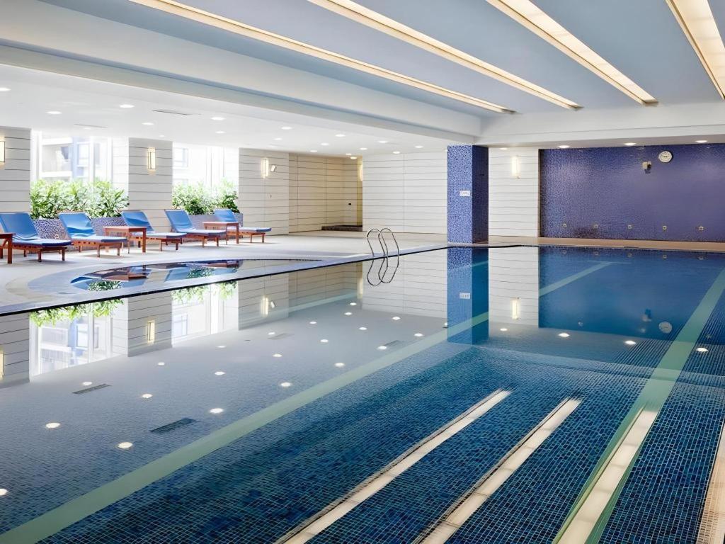 Crowne Plaza Shanghai Pudong By Ihg Экстерьер фото